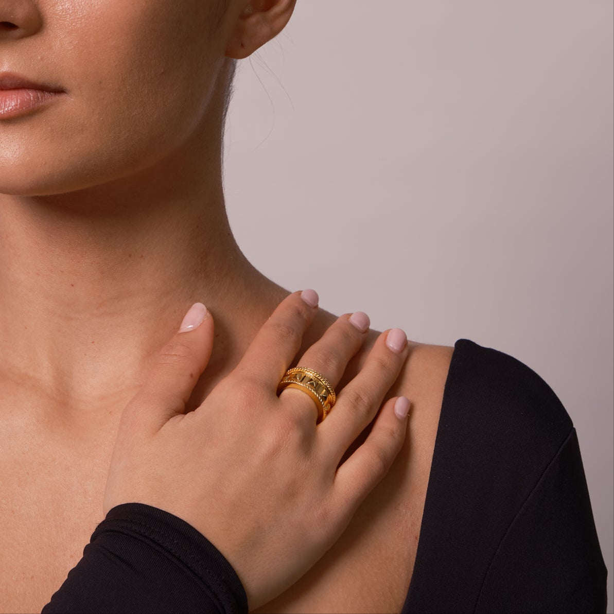 Stone Copenhagen Shrine Ring Gold