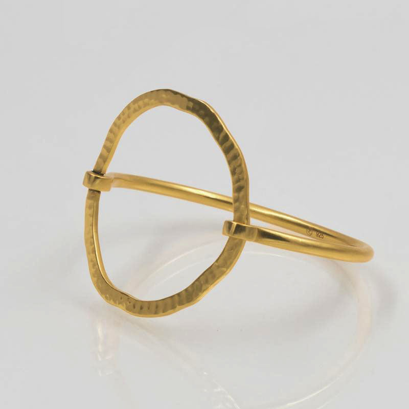 Stone Copenhagen Curved Infinity Bracelet Gold